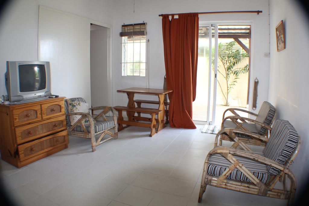 Keravel Bungalows Pointe d'Esny Rum bild